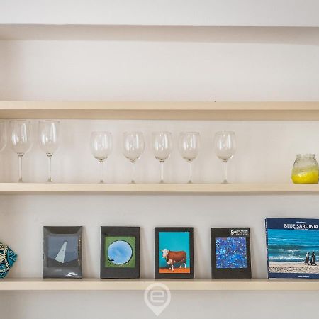 Mirabel Apartment - Wonderful Flat In City Center Cagliari Buitenkant foto