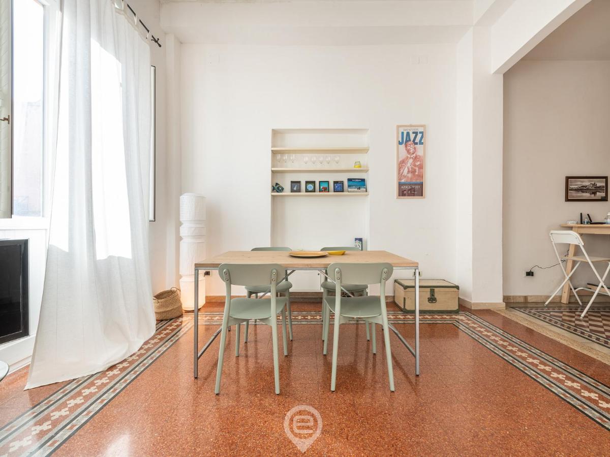Mirabel Apartment - Wonderful Flat In City Center Cagliari Buitenkant foto