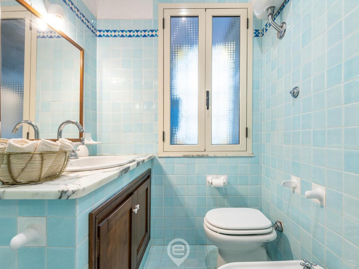 Mirabel Apartment - Wonderful Flat In City Center Cagliari Buitenkant foto