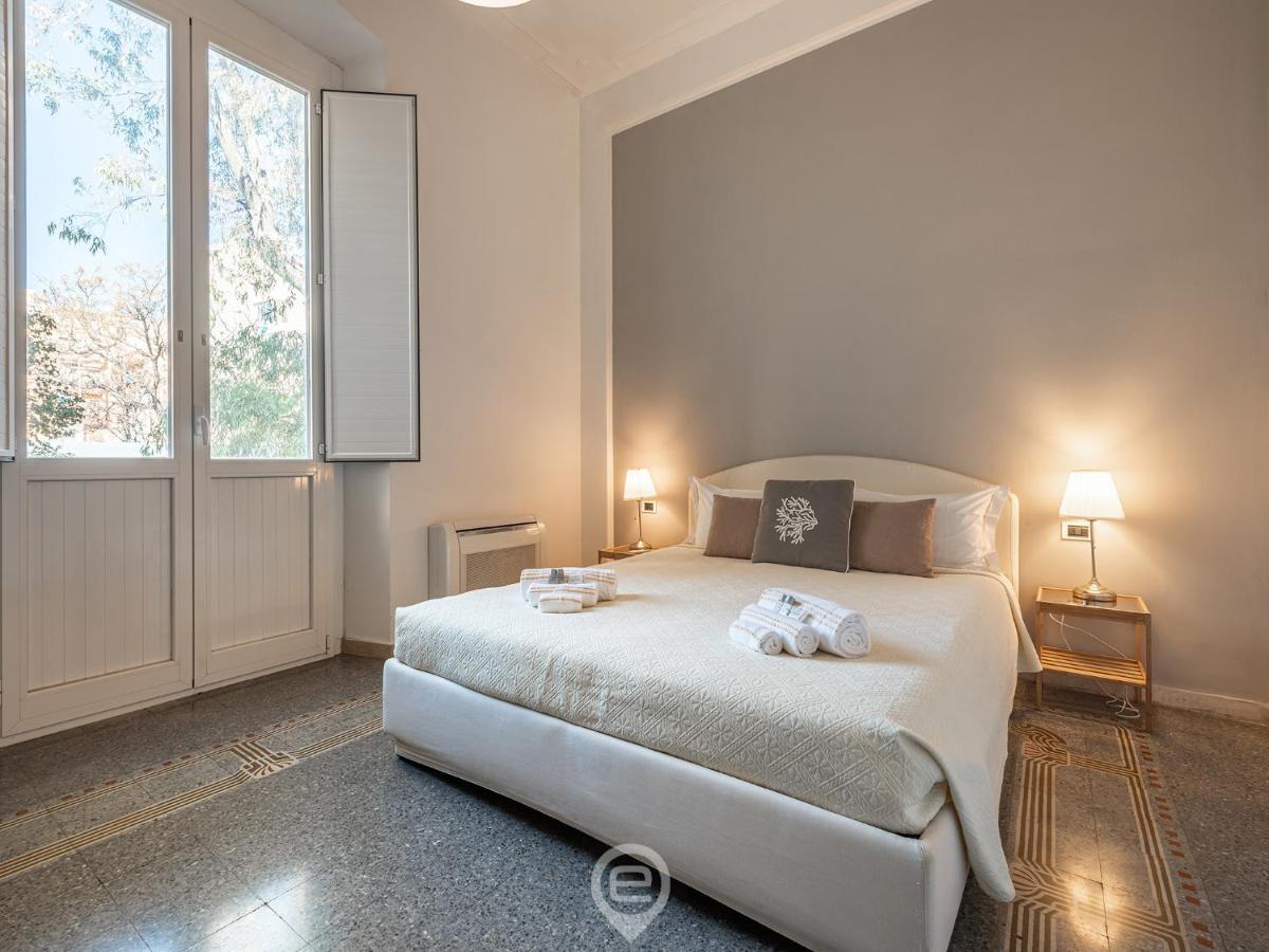 Mirabel Apartment - Wonderful Flat In City Center Cagliari Buitenkant foto