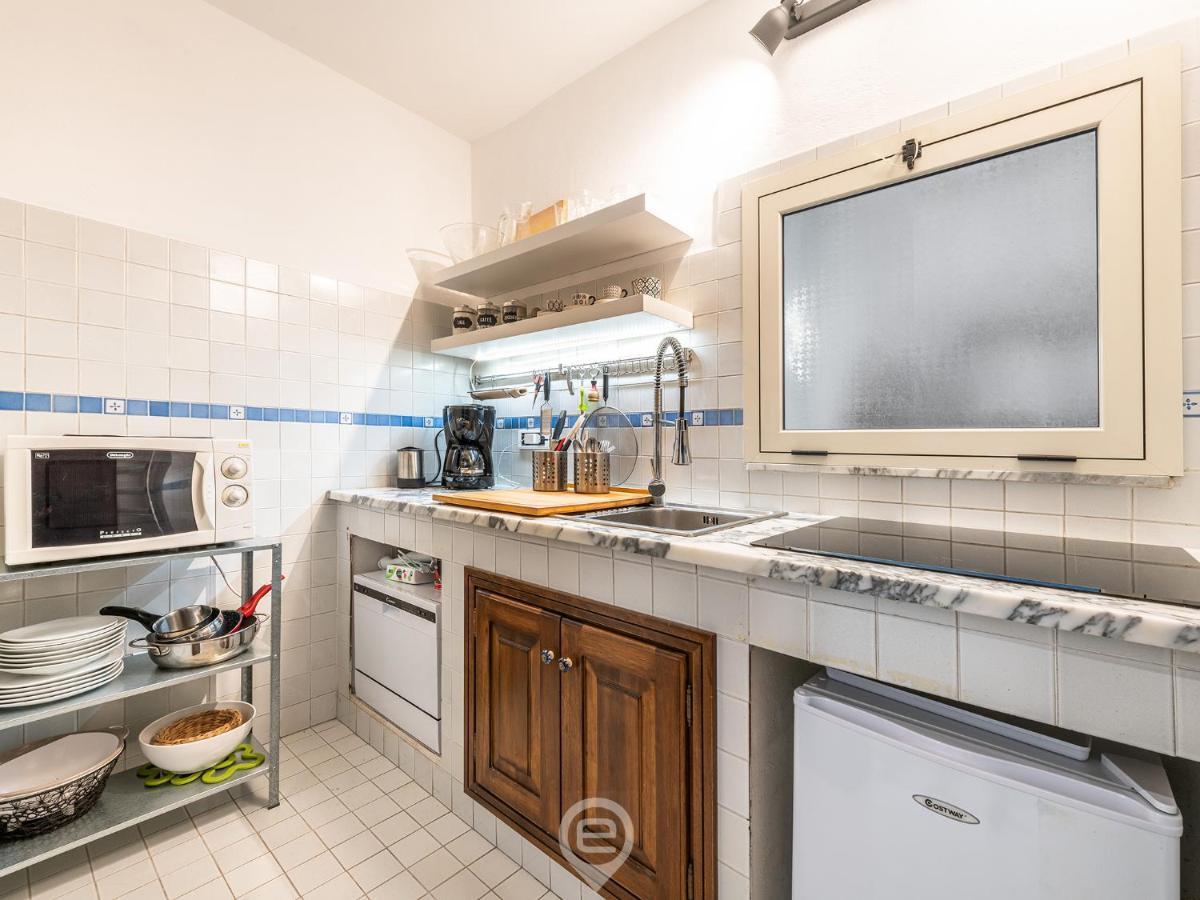 Mirabel Apartment - Wonderful Flat In City Center Cagliari Buitenkant foto